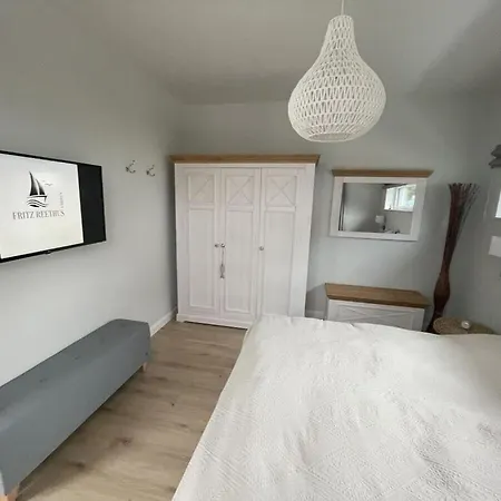 Fritz Reethus Modern Retreat * לודין