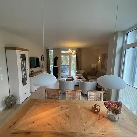 בית נופש Fritz Reethus Modern Retreat *